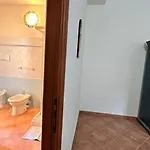 Nura Casa L'ulivo Nyaraló *