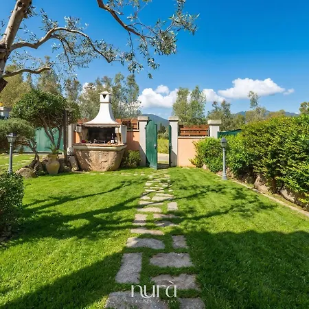 Nura Casa L'ulivo Olia Speciosa